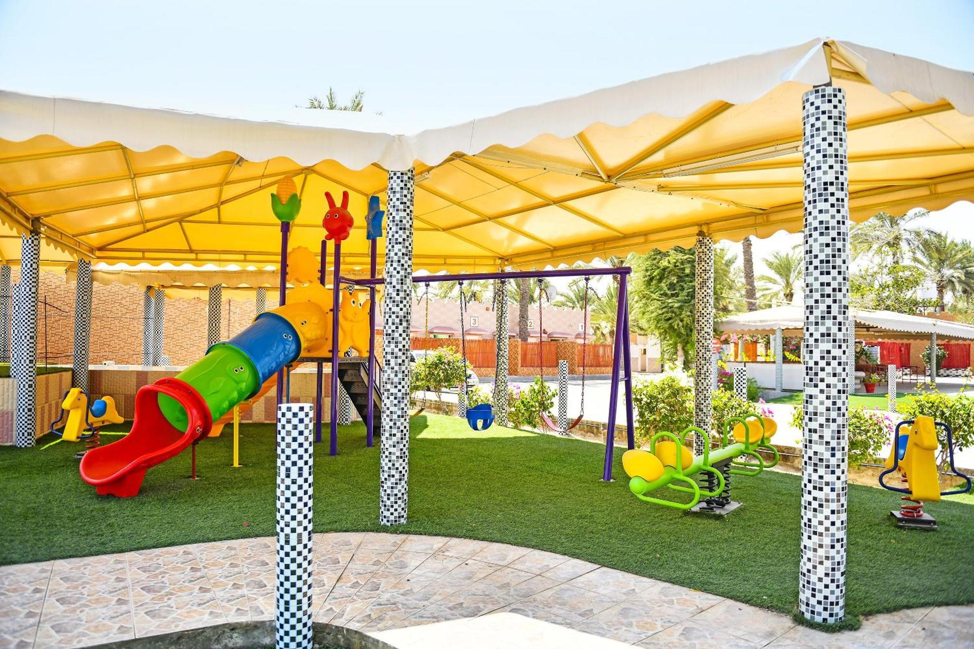 Oyo 138 Gulf Sand Motel Barka Ngoại thất bức ảnh