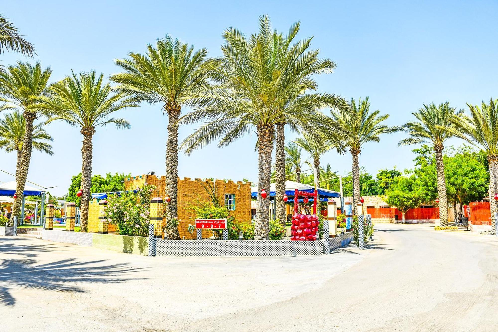 Oyo 138 Gulf Sand Motel Barka Ngoại thất bức ảnh