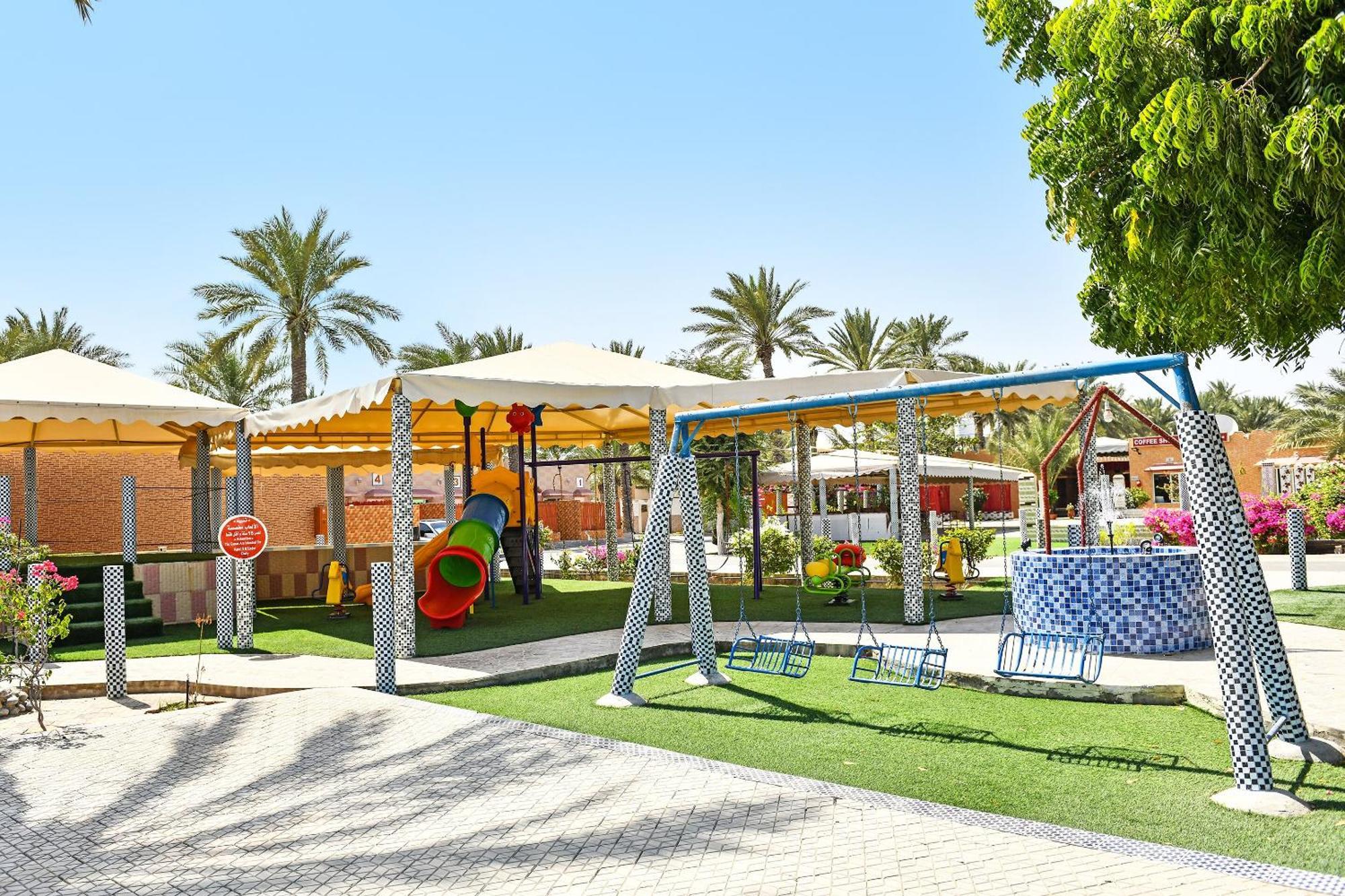 Oyo 138 Gulf Sand Motel Barka Ngoại thất bức ảnh