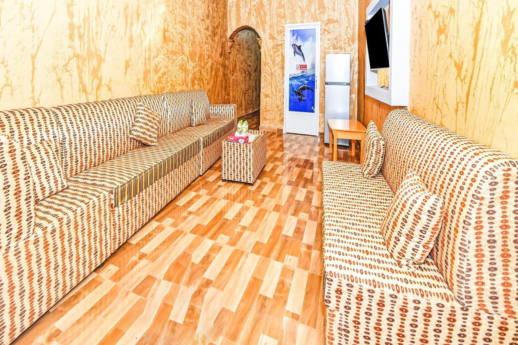 Oyo 138 Gulf Sand Motel Barka Ngoại thất bức ảnh