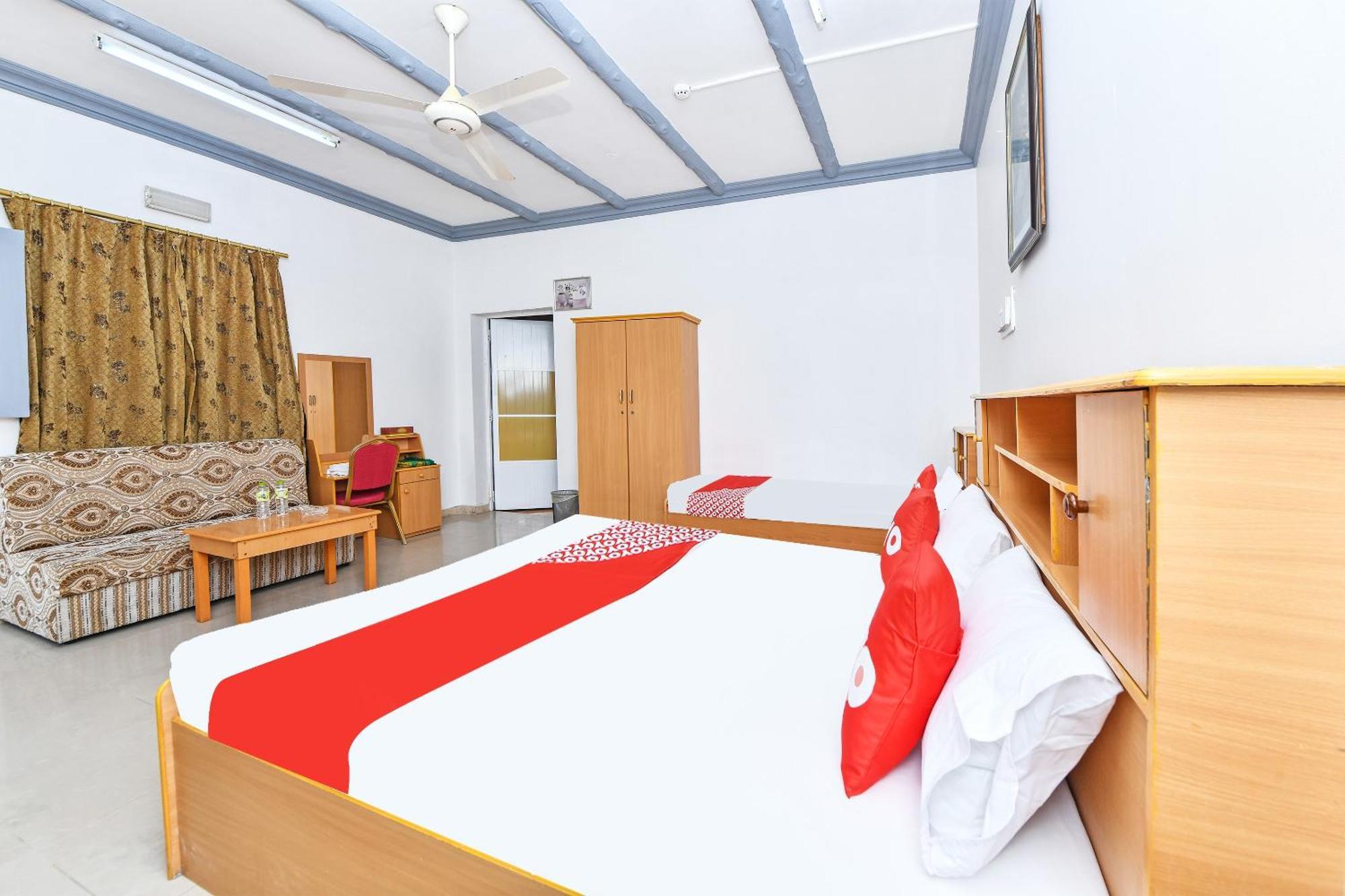 Oyo 138 Gulf Sand Motel Barka Ngoại thất bức ảnh