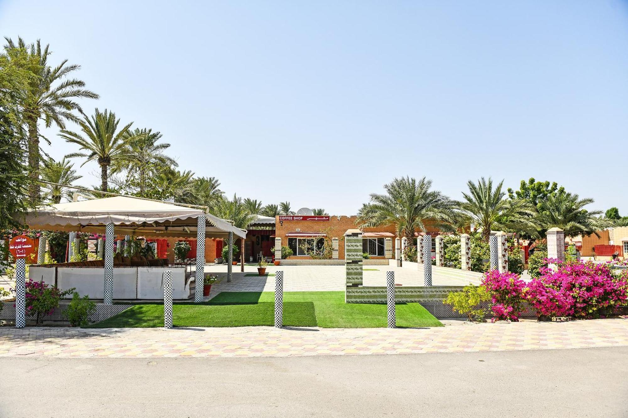 Oyo 138 Gulf Sand Motel Barka Ngoại thất bức ảnh