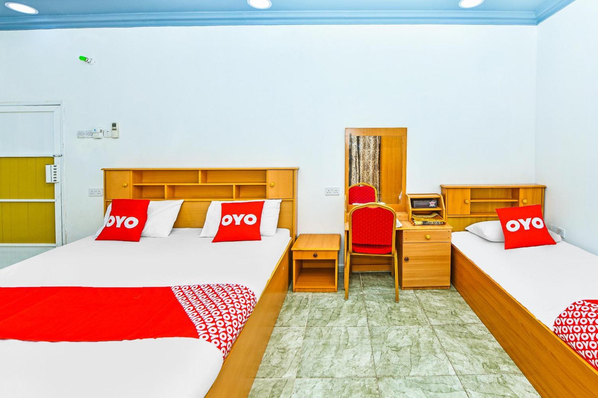 Oyo 138 Gulf Sand Motel Barka Ngoại thất bức ảnh